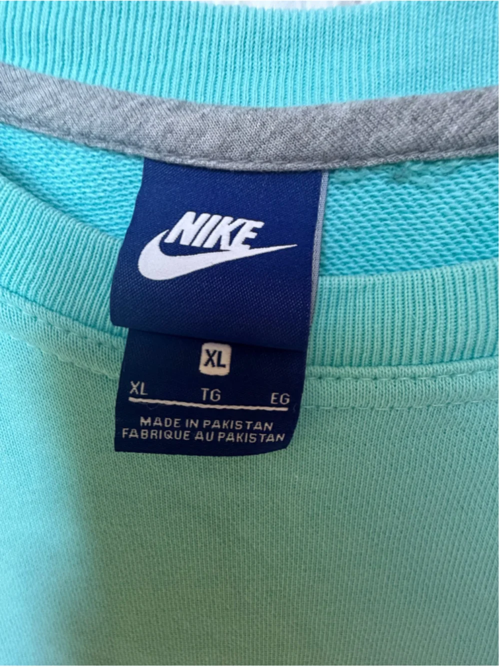 Women's Nike Sweatshirt XL Turquoise Drawstring Pullover